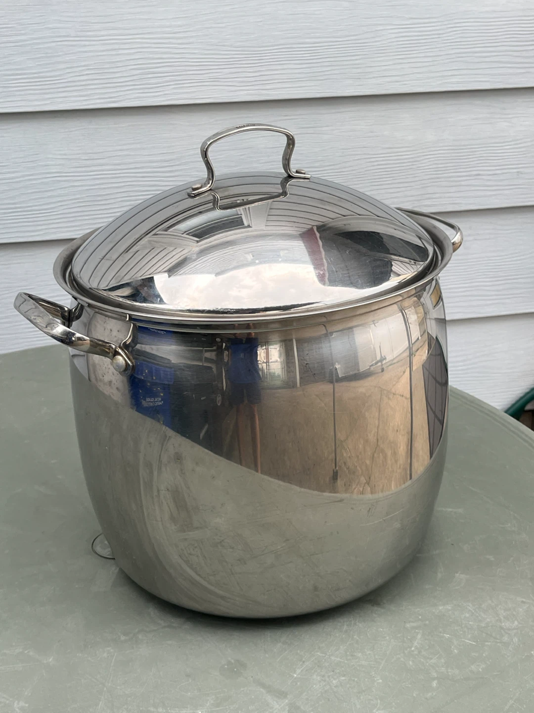 Belgique Gourmet 16 qt. Stainless Steel Stock Pot with Lid - photo 2