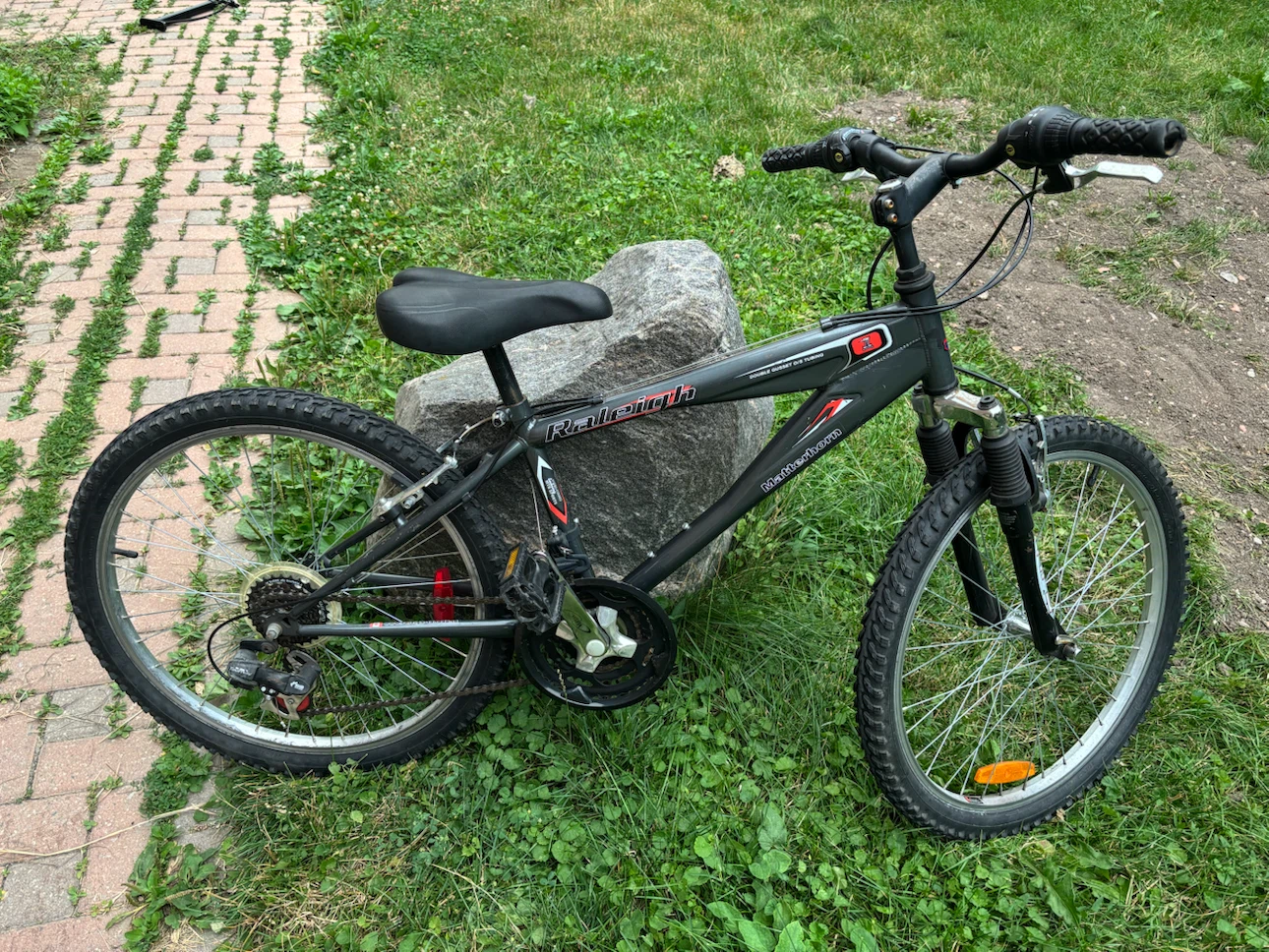 Raleigh Mountain Bike - photo 2