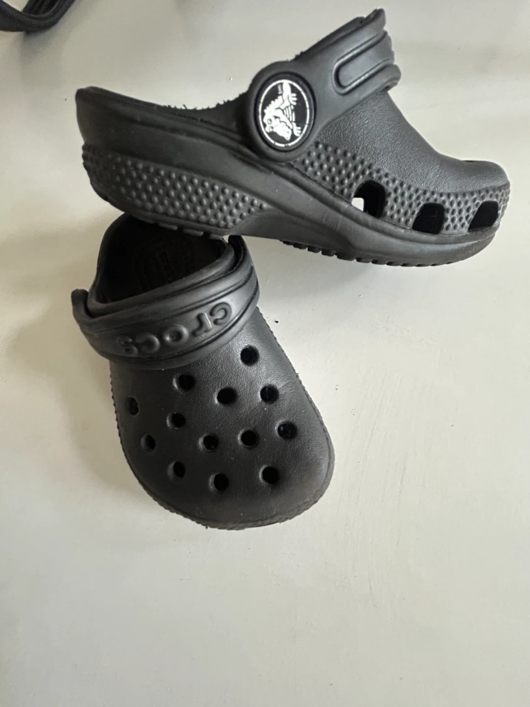 Black Crocs Clogs Toddler Size 5/6 - photo 4