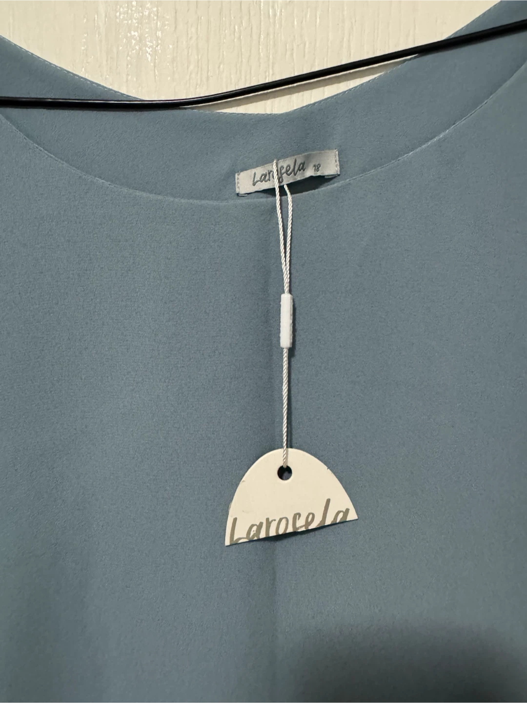 Larocela Blue Asymmetrical Top Size 18 - photo 3