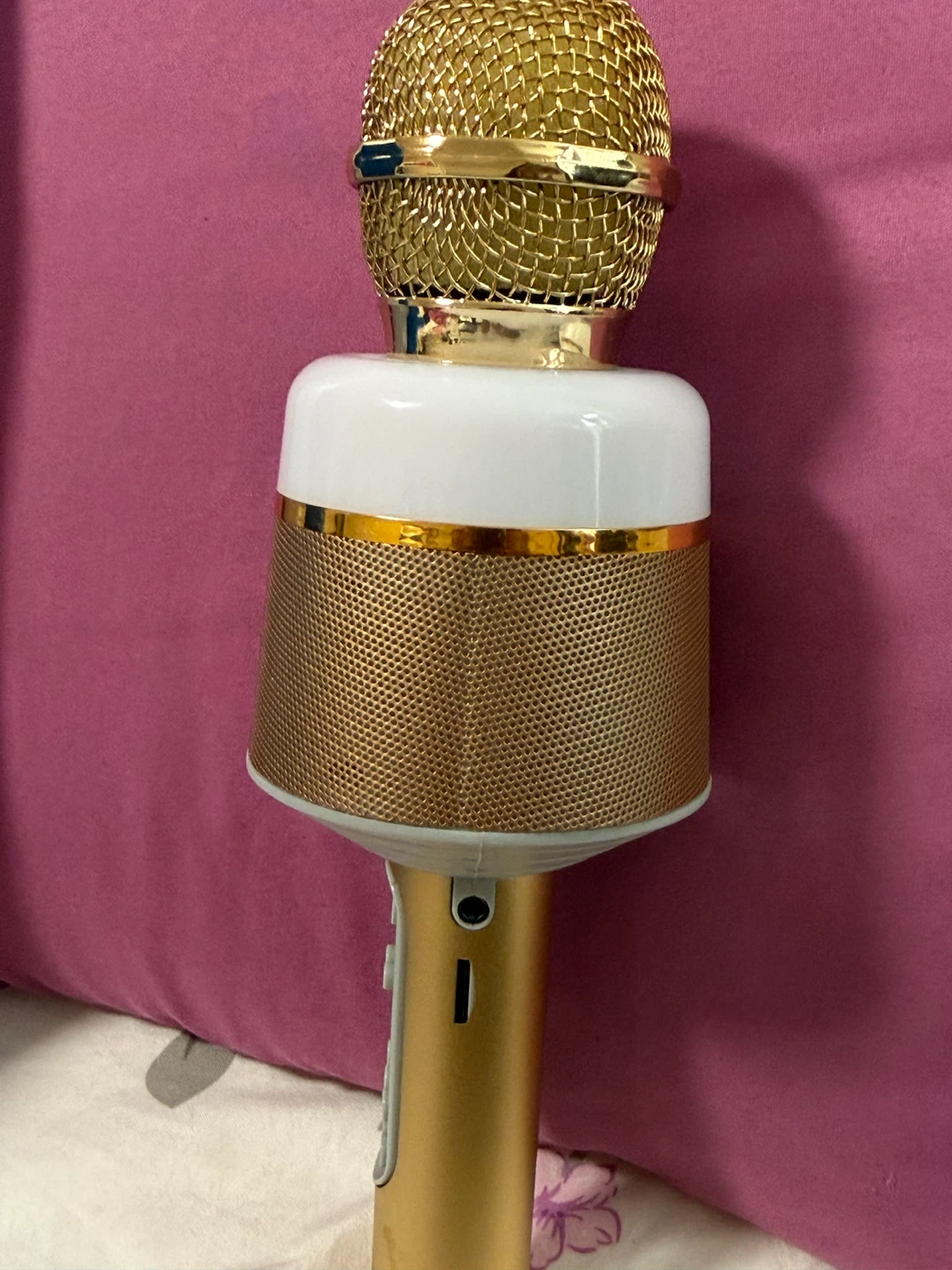 ‼️NEED GONE‼️ Gold Bluetooth Karaoke Microphone - photo 4