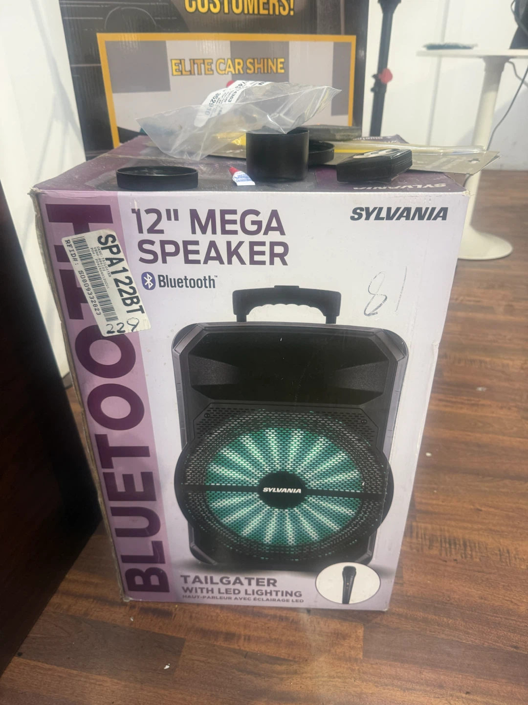 Mega speaker