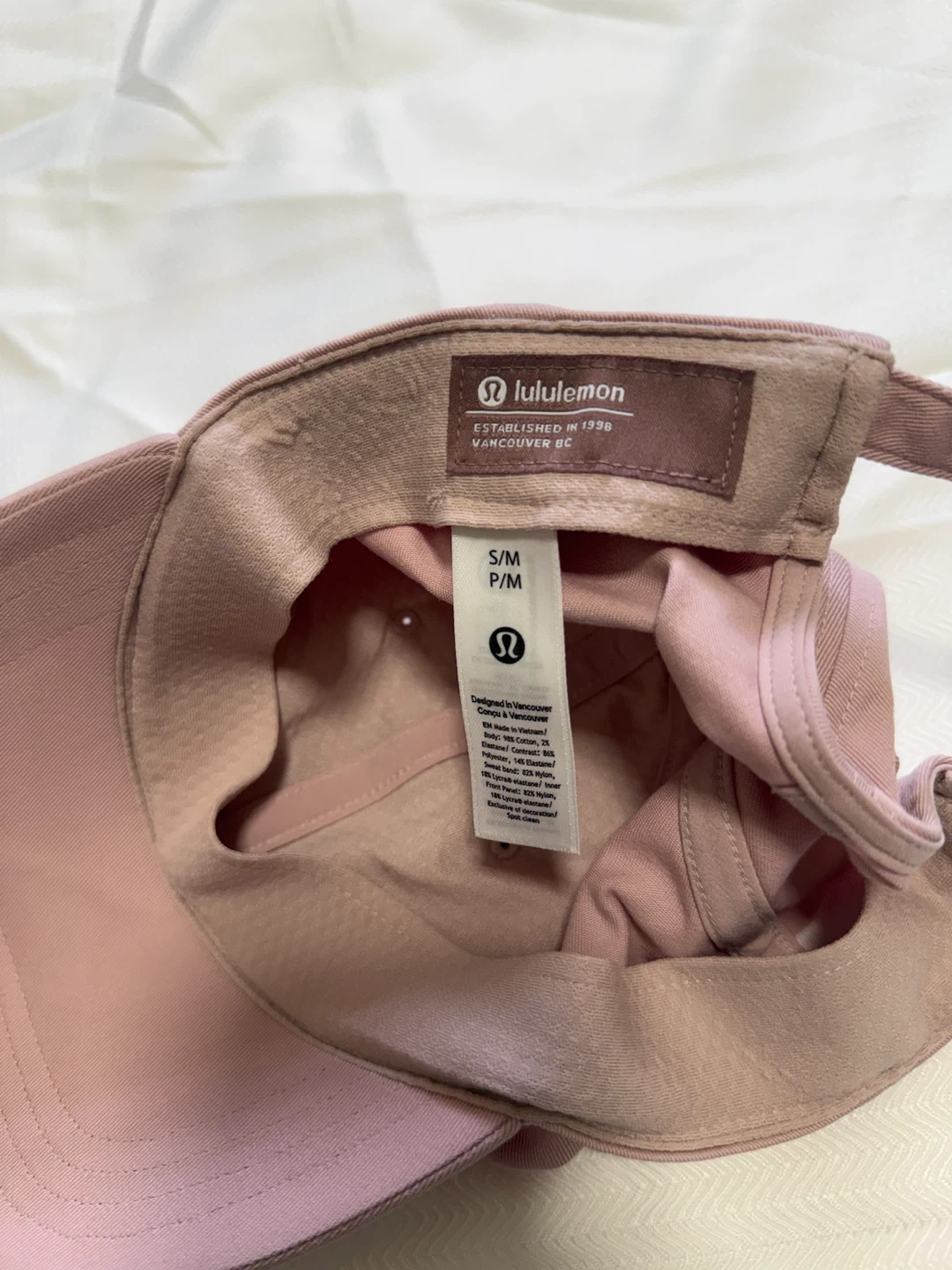Lululemon  Cap- S/M - photo 4