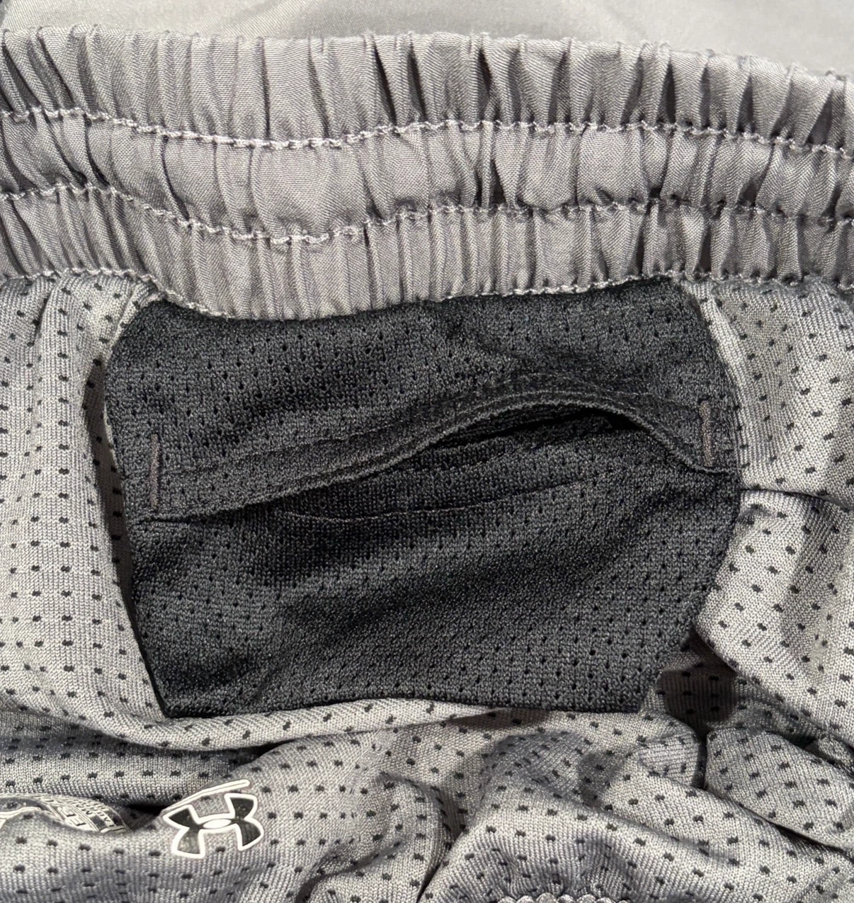 Men’s Under Armour Running HeatGear Mesh Lined Athletic Shorts - photo 3
