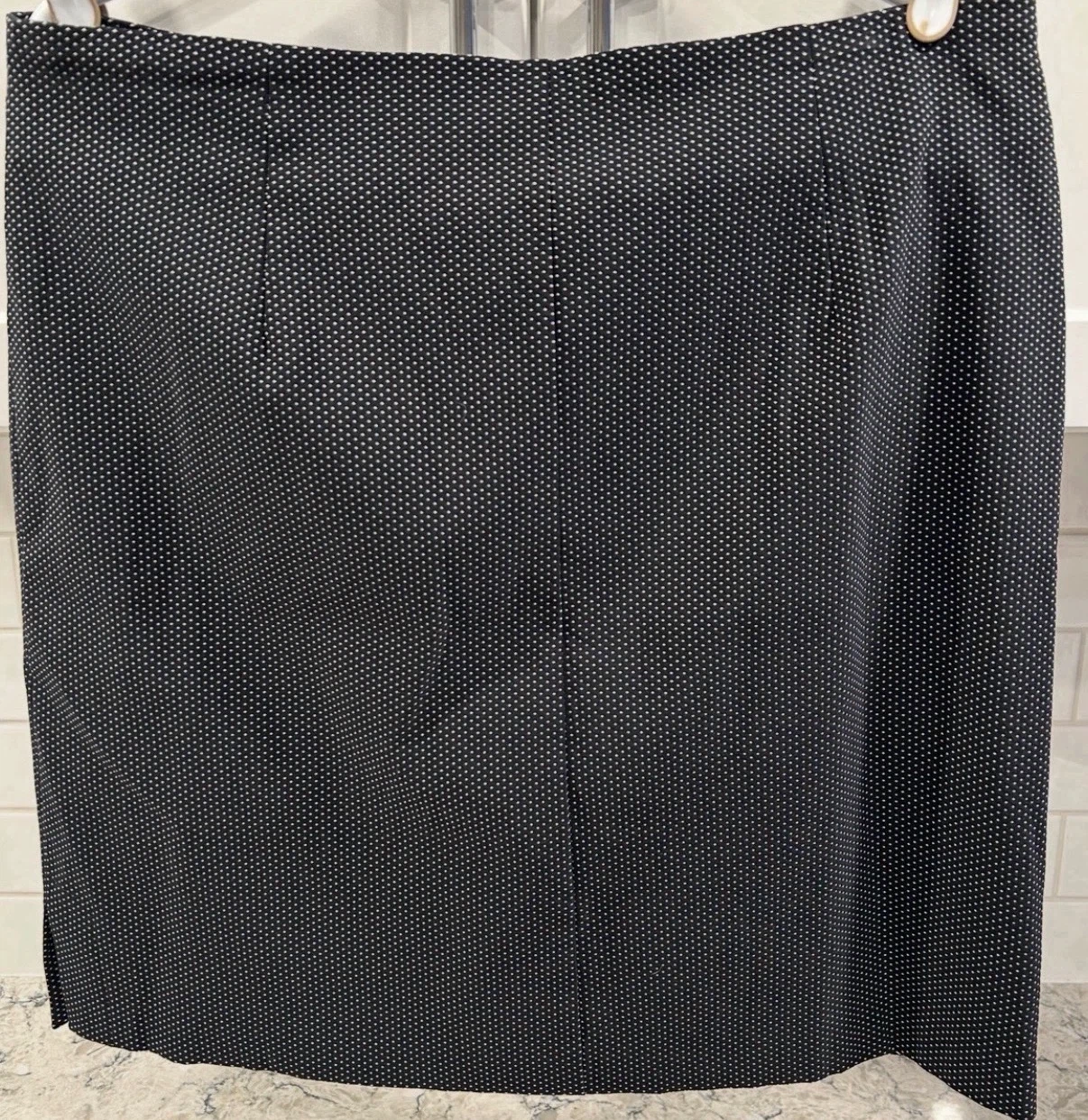 Women’s Black and White Stretchy Skort (Size L) - photo 2