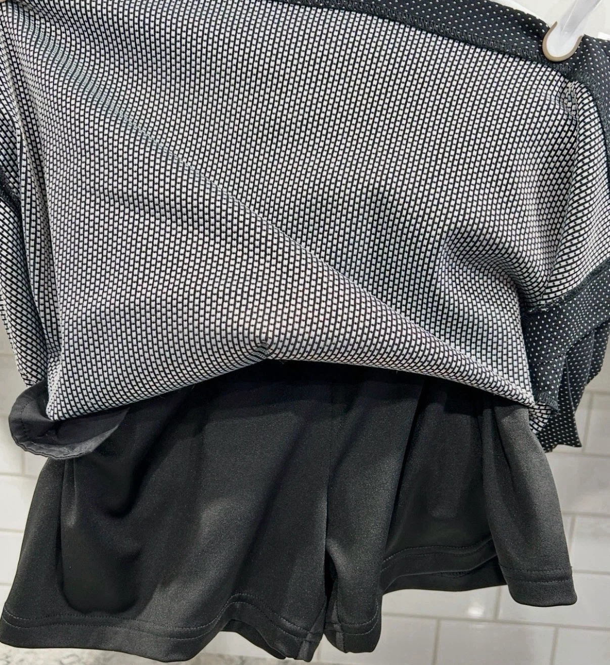 Women’s Black and White Stretchy Skort (Size L) - photo 3