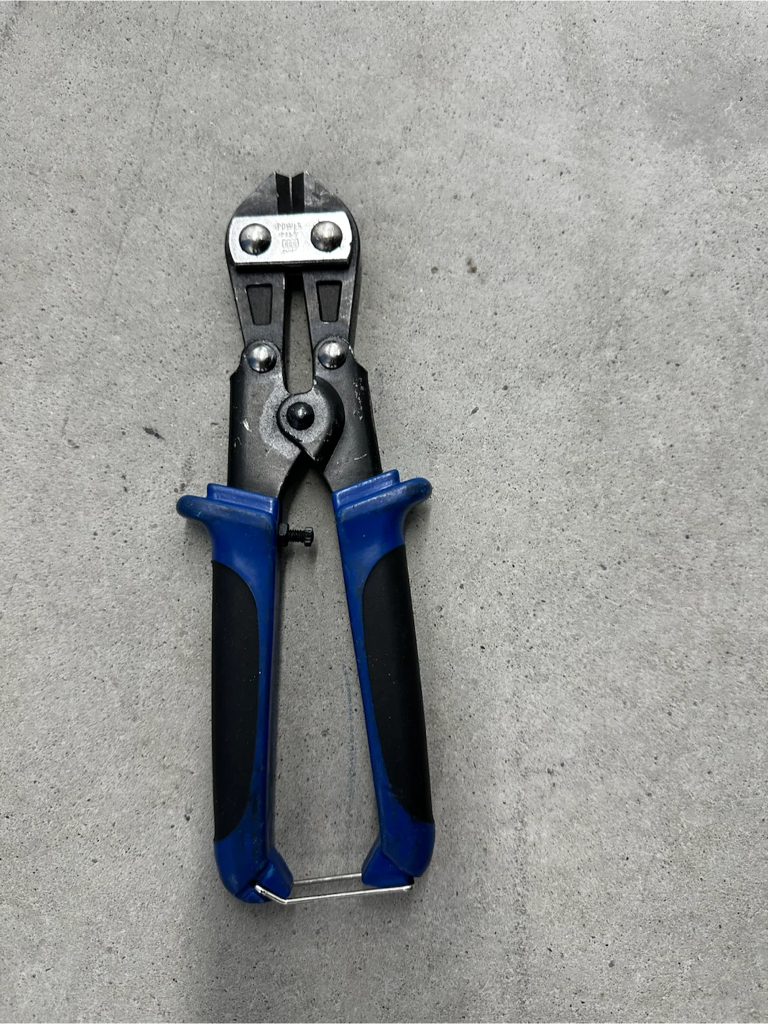 POWER TACK Bolt Cutters