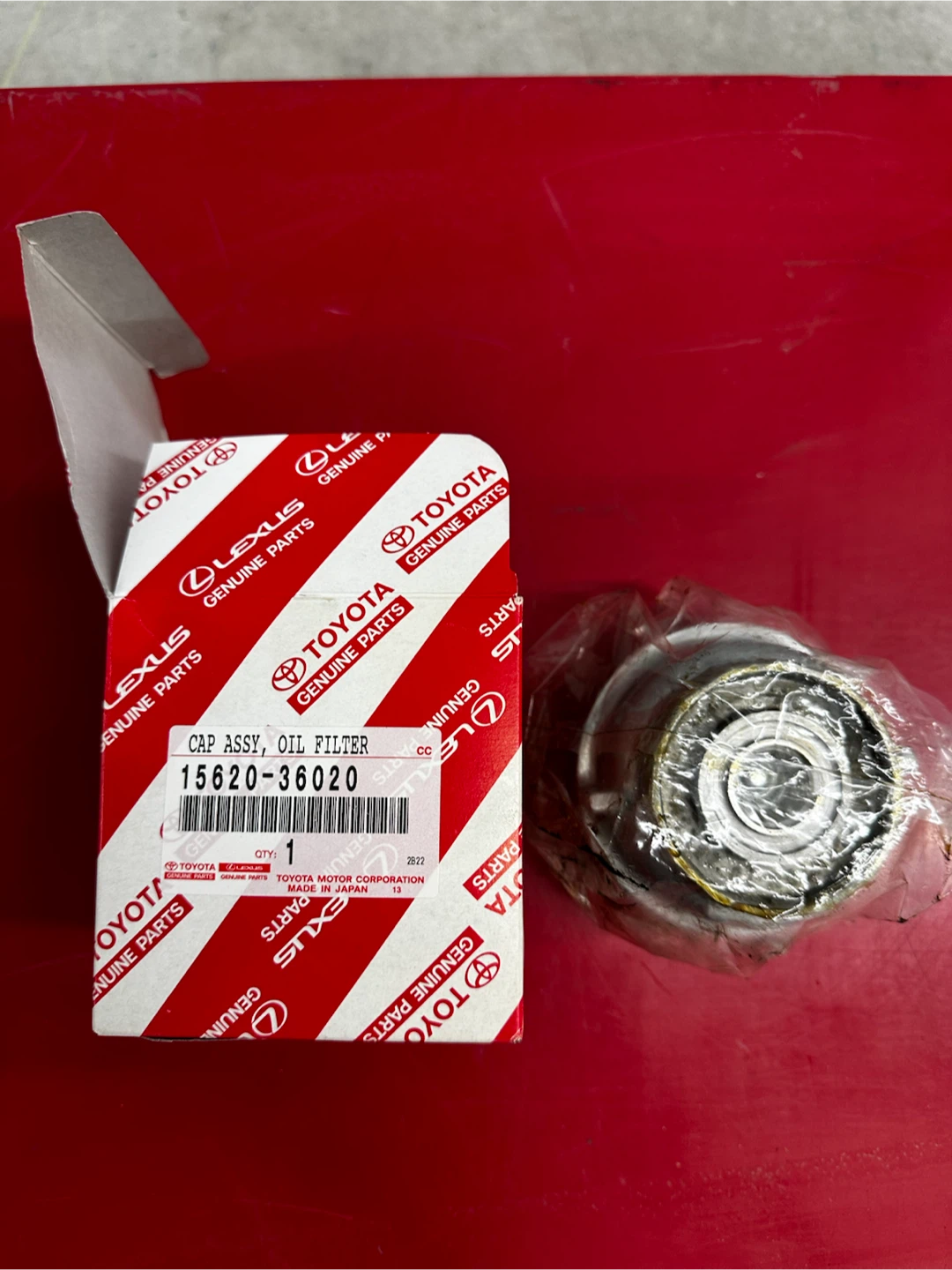 Toyota Genuine Cap Assy, Oil Filter 15620-36020 - photo 3