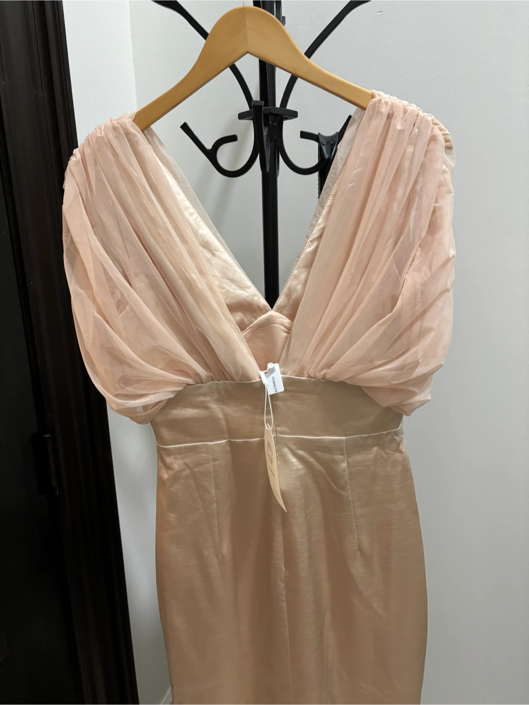 NEW SIZE 4 FeHaute Satin Dress with Sheer Sleeves - photo 3