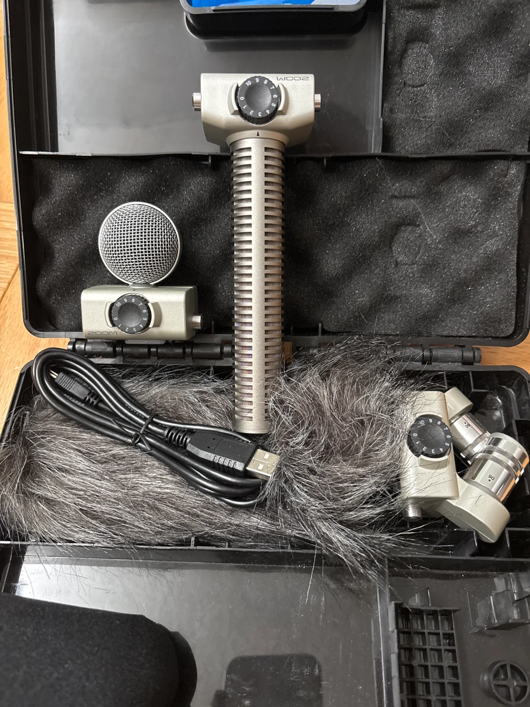 Zoom H5 Handy Recorder with Accessories - photo 2