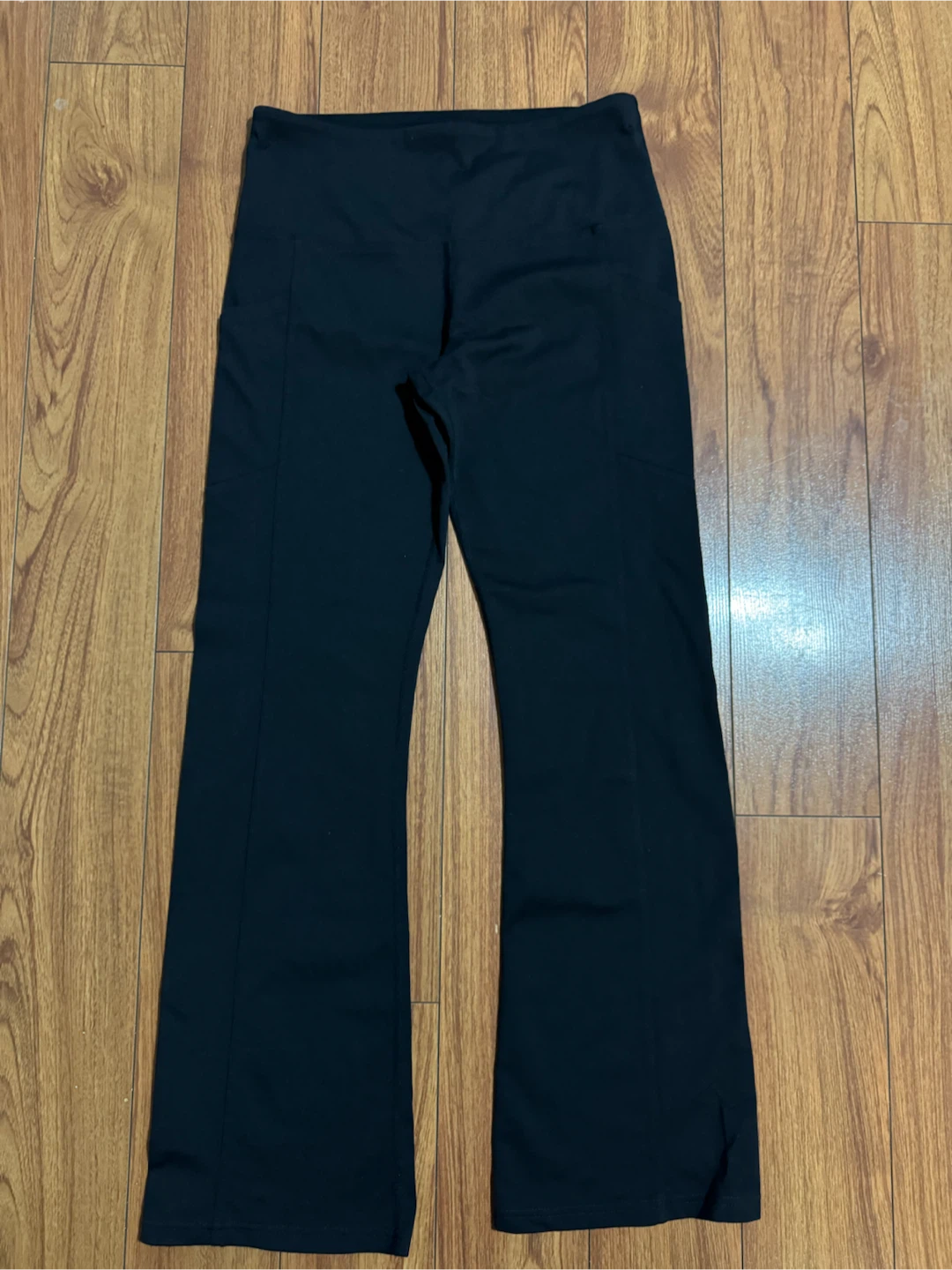 Tuff Athletics Black Flare Yoga Pants Medium $15