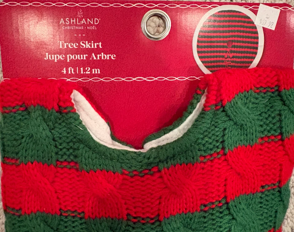 Brand New 4’ Tree Skirt Michaels 🎄