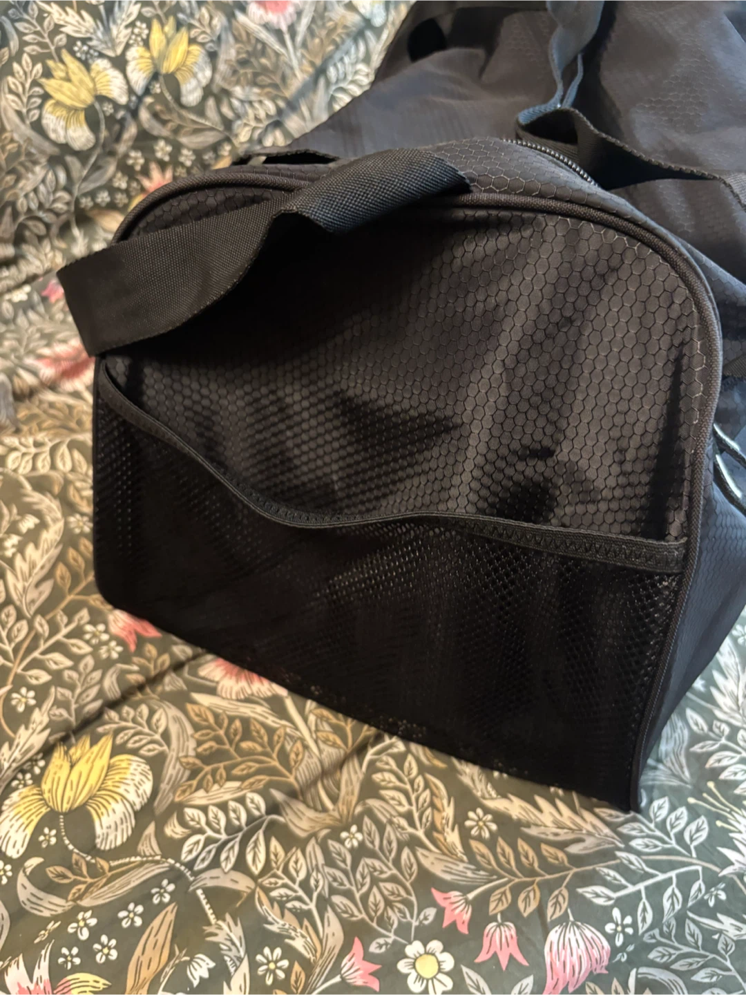 Black Reebok Duffle Bag - photo 3