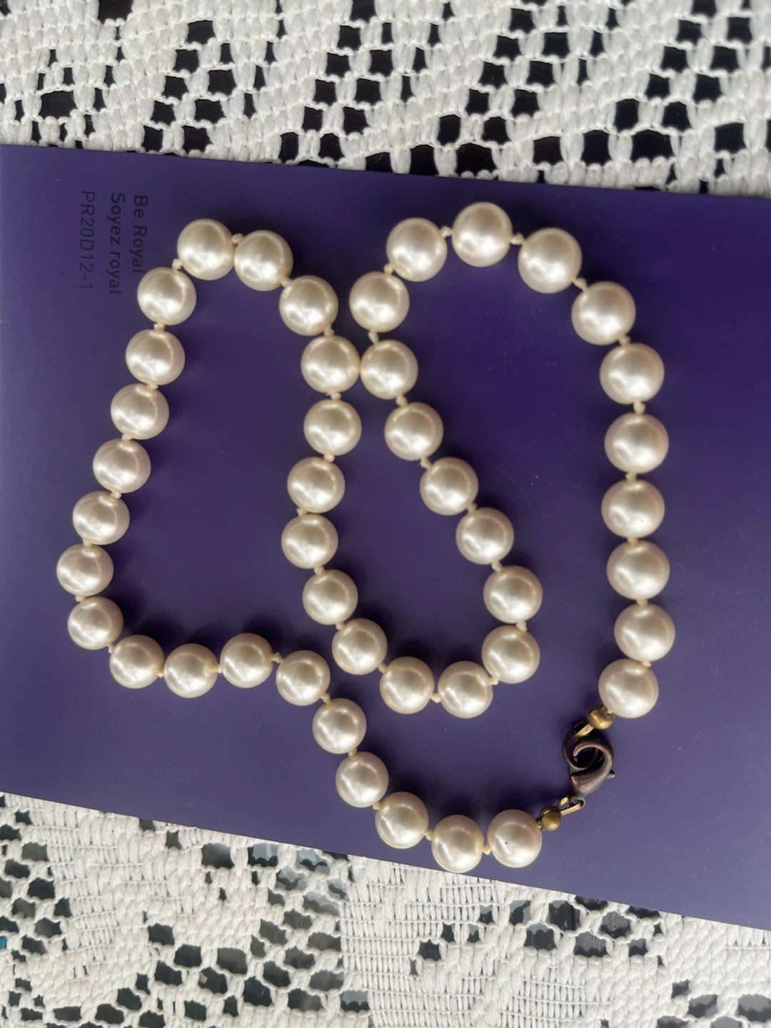 Vintage Classic Faux Pearl Necklace - photo 3