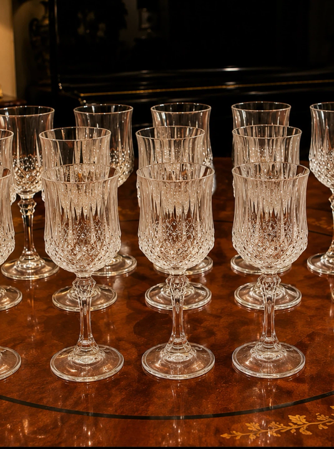 Price for each. Set of 12 Crystal Wine Glasses - photo 2