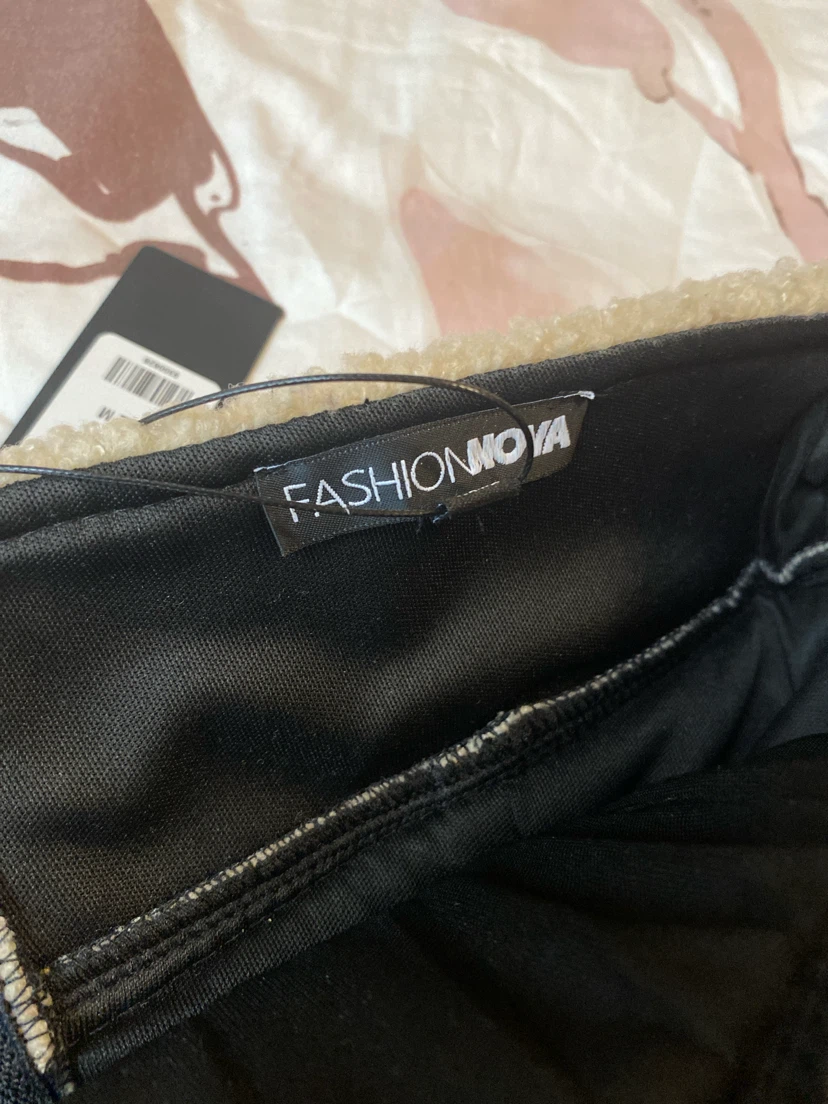 Fashion Nova Black Faux Leather Corset Top - photo 4
