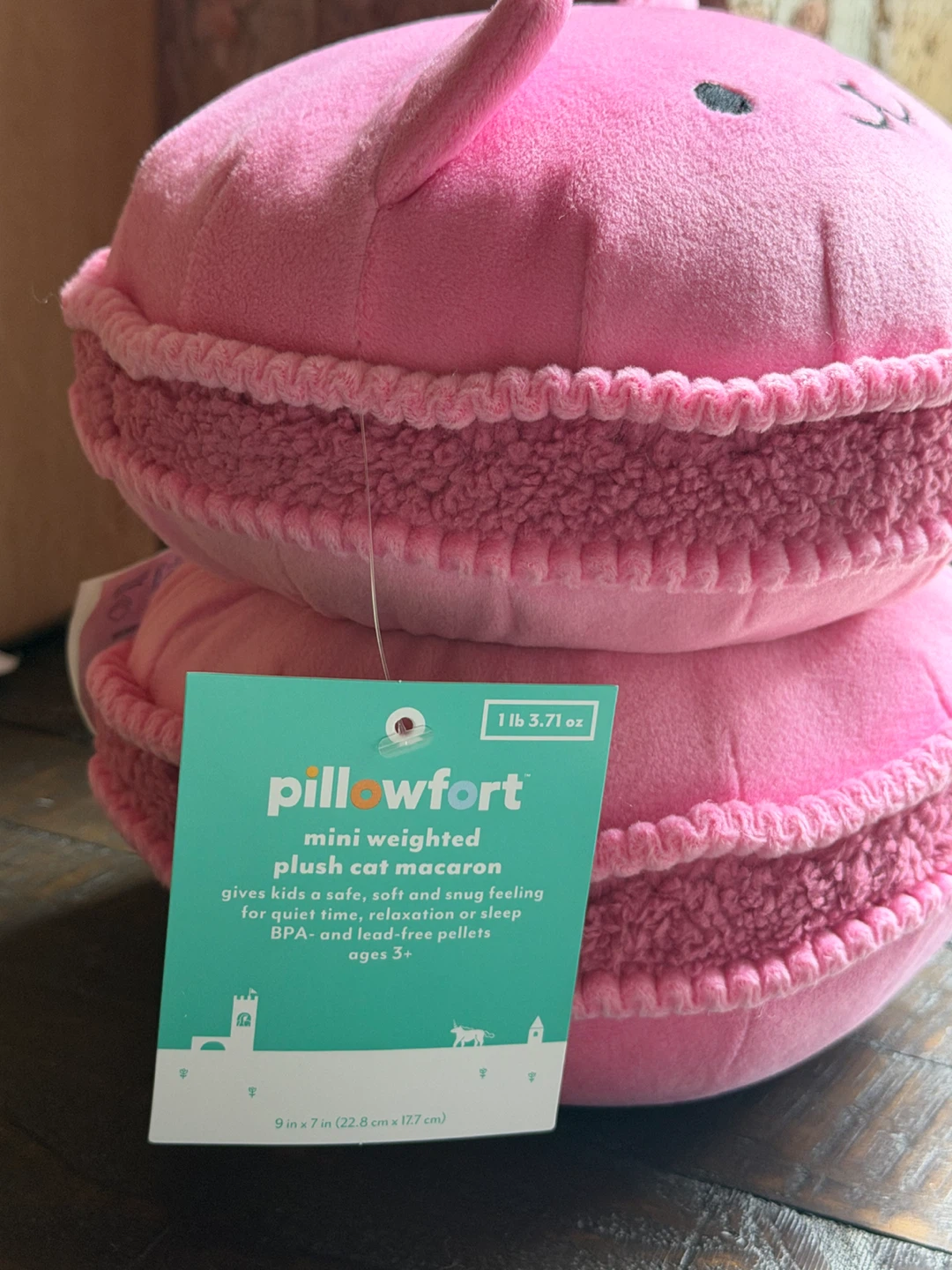 NWT! pillowfort 1 lb 3.71 oz tall Weighted Plush Cat Macaron - photo 4