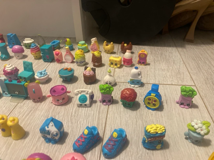 Shopkins Toy Figures Collection - photo 3