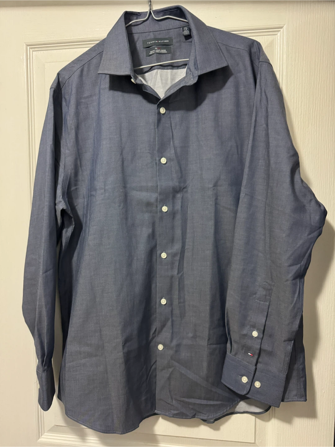 Men's Dress Shirt L $10each - photo 2