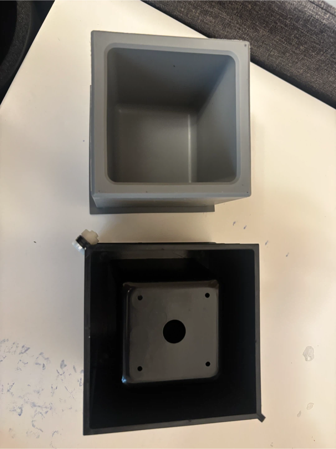 Square Silicone Planter Mold with Support Frame - photo 3