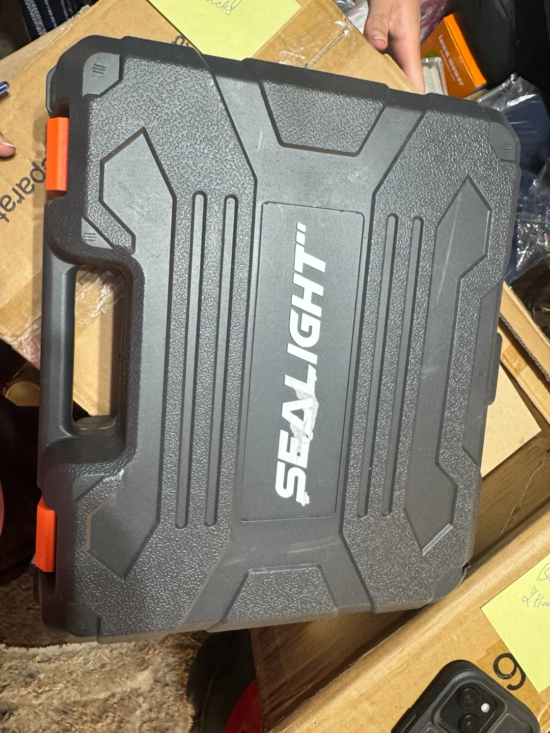 SEALIGHT Handheld Vacuum Cleaner with 2 Batteries - photo 2