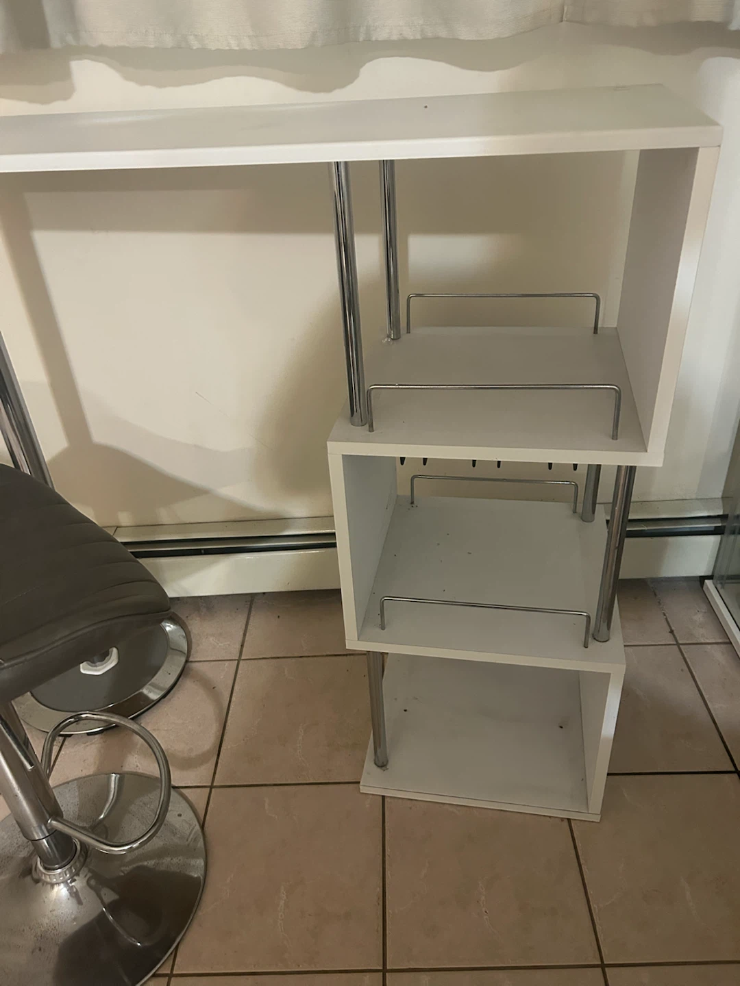 White Bar Table with Shelving and two chairs - photo 2