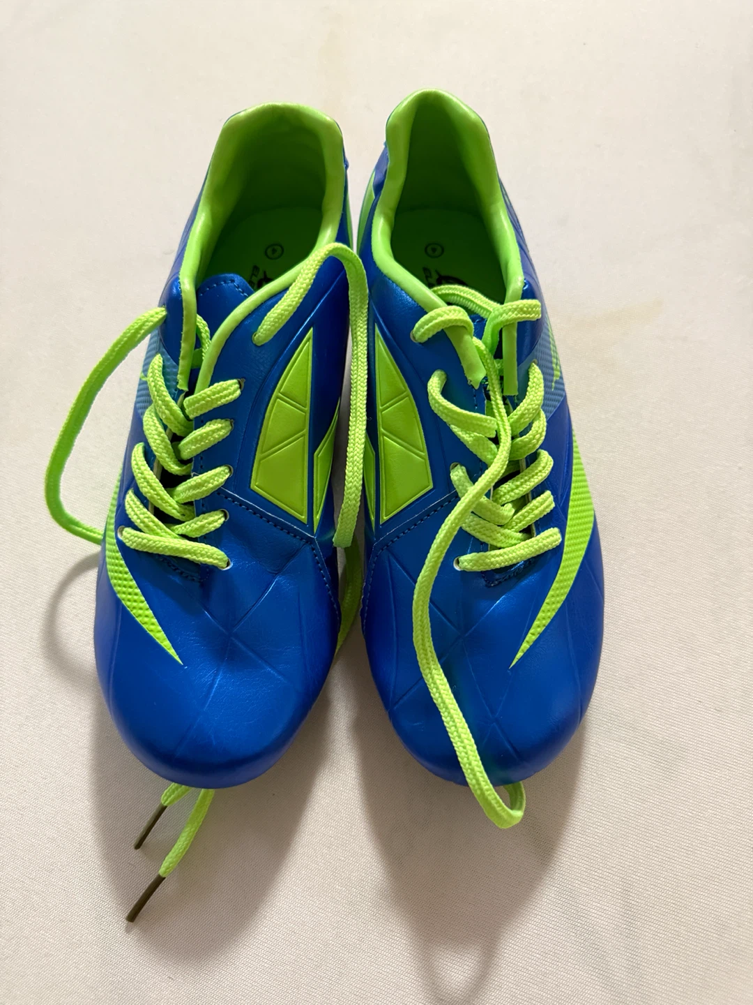 Eletto Soccer Cleats - Blue/Lime Green size 4