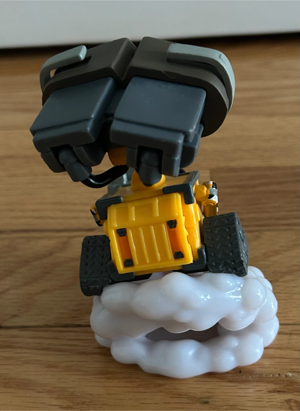 Disney Pixar WALL-E Fire Extinguisher Figure - photo 3