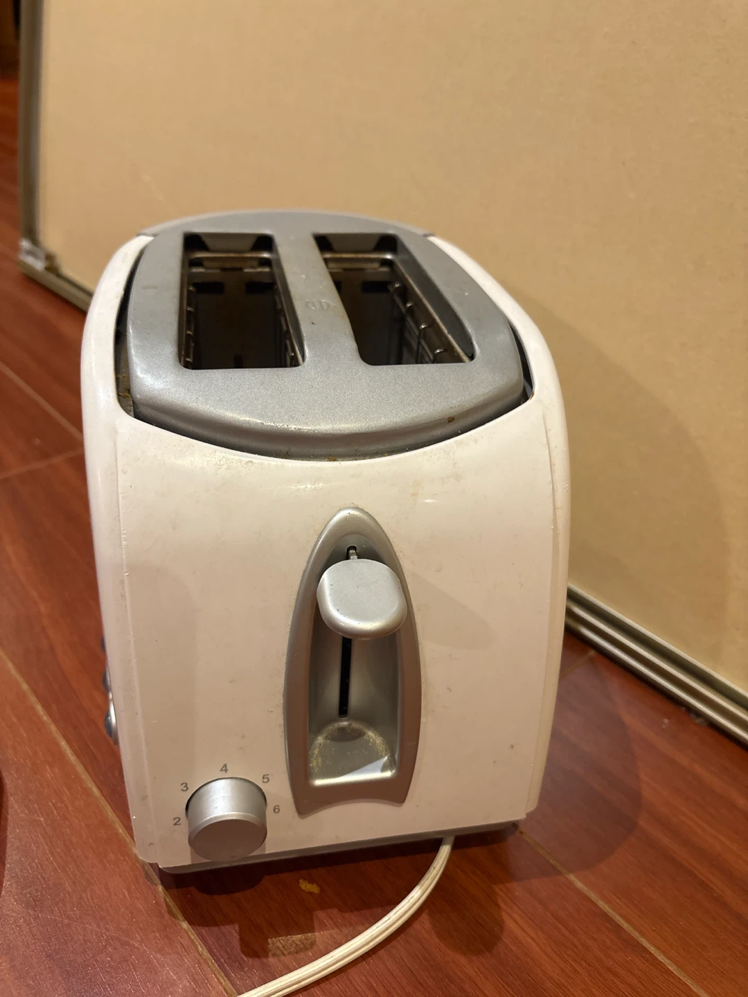 Black & Decker 2-Slice Toaster - photo 2