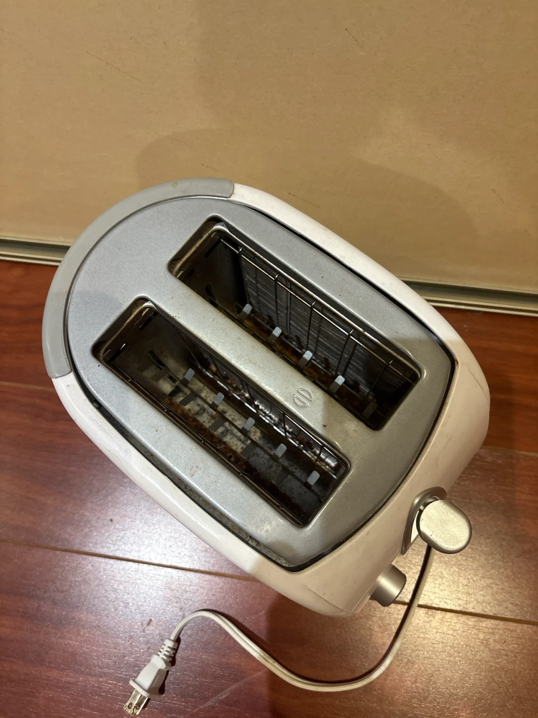 Black & Decker 2-Slice Toaster - photo 3