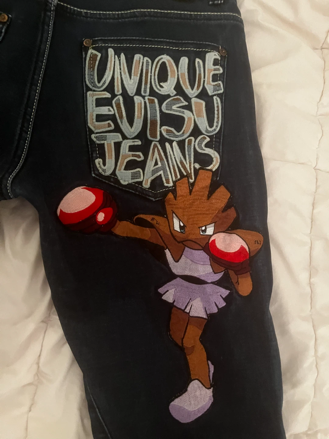 EVISU "Unique" Pokémon Embroidered Jeans Size 32 - photo 2