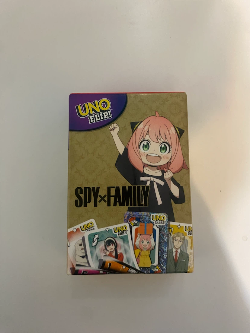 UNO Flip! SPY x FAMILY Card Game - photo 2
