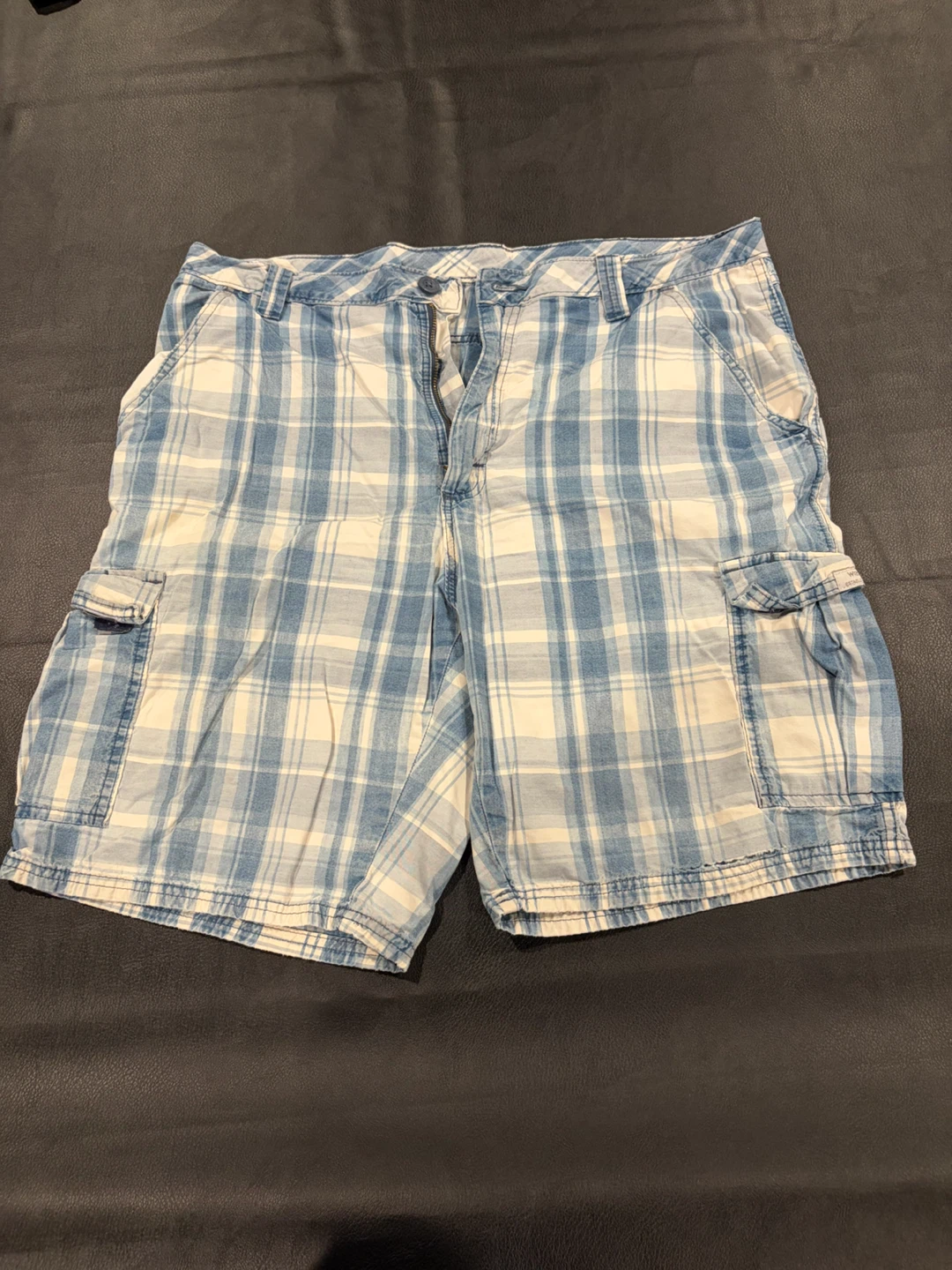 Men's Plaid Cargo Shorts