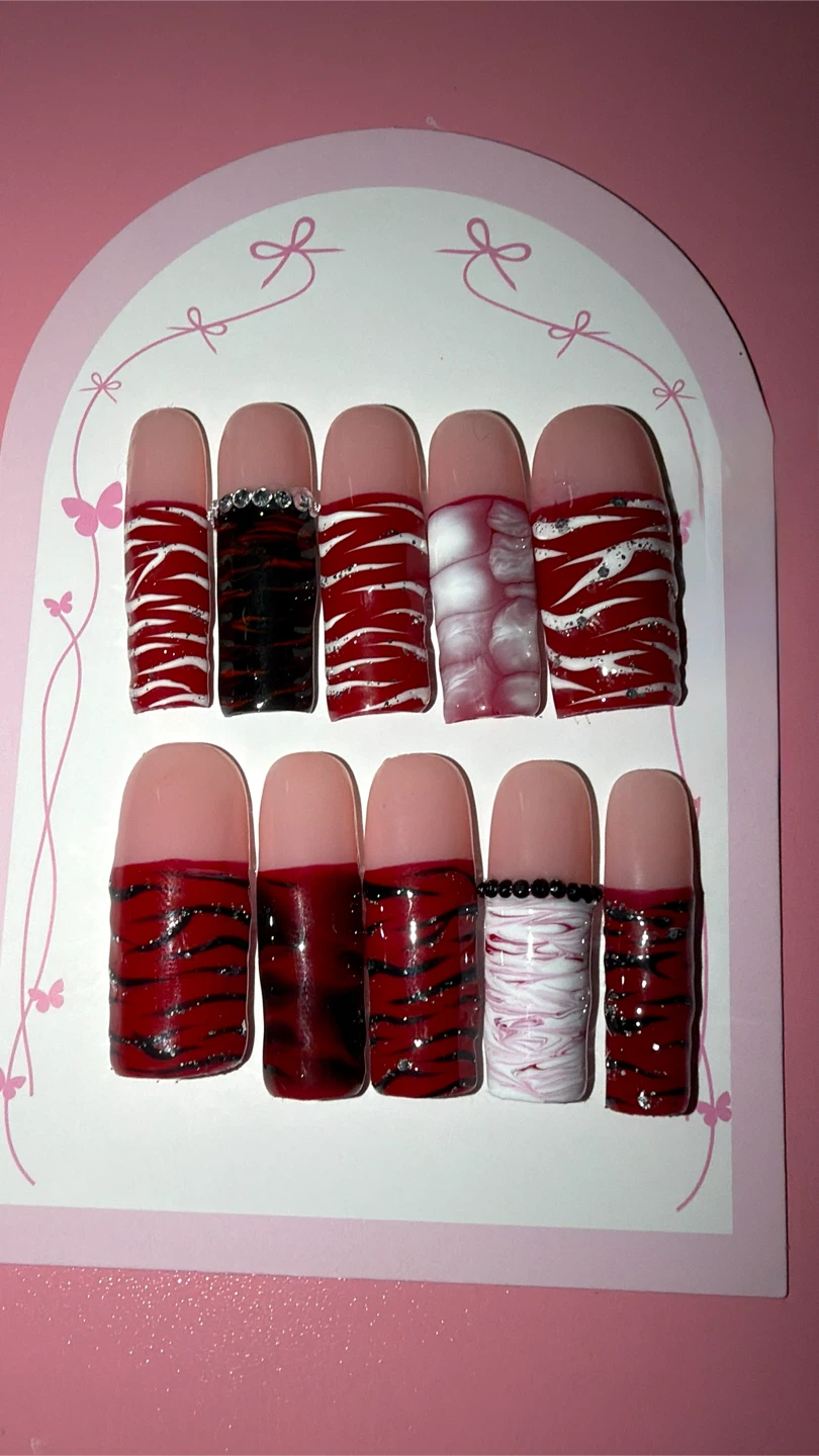 Press-On Nails Set - Red & Black Designs - photo 4