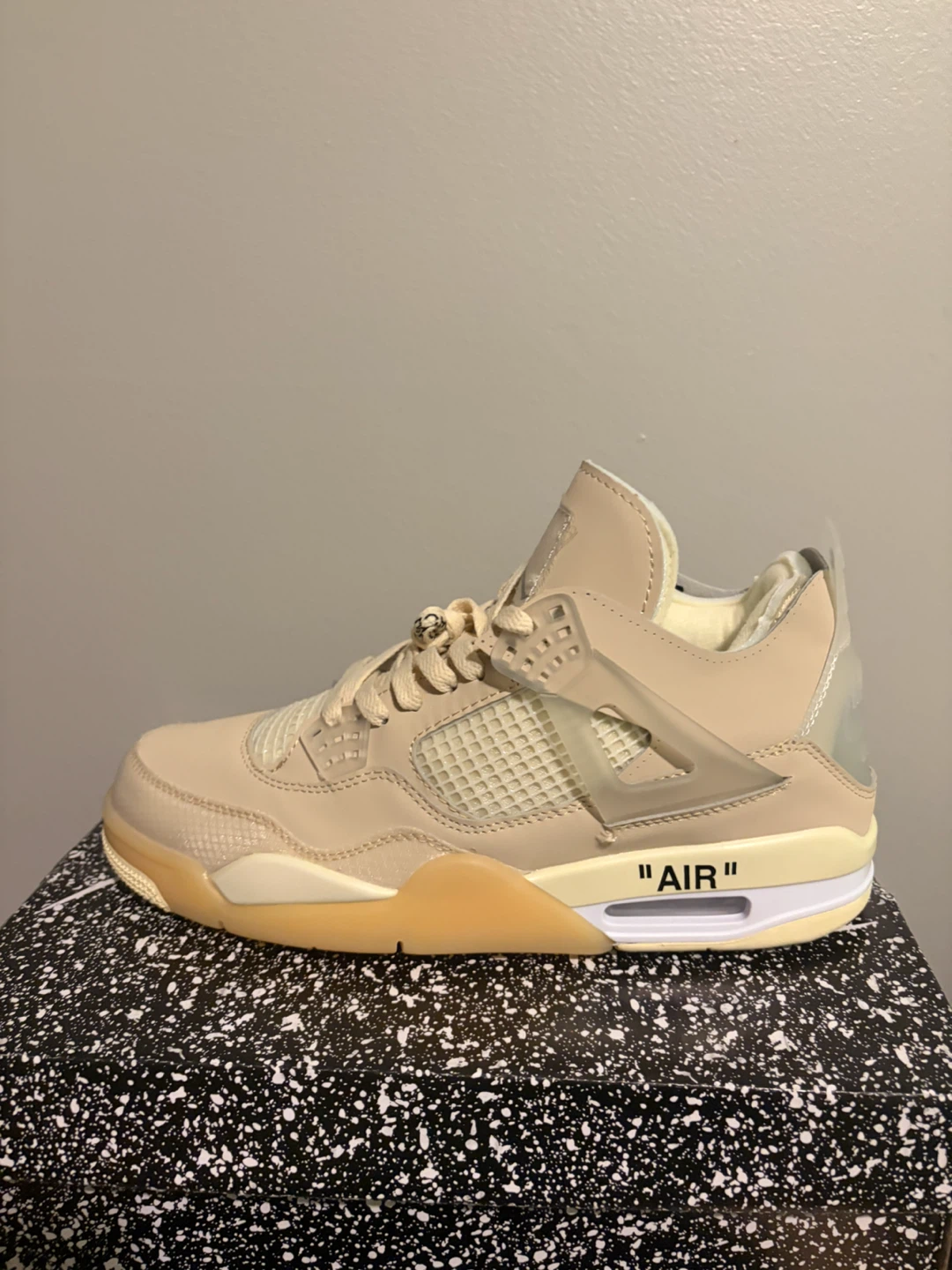 Air Jordan 4s - photo 5