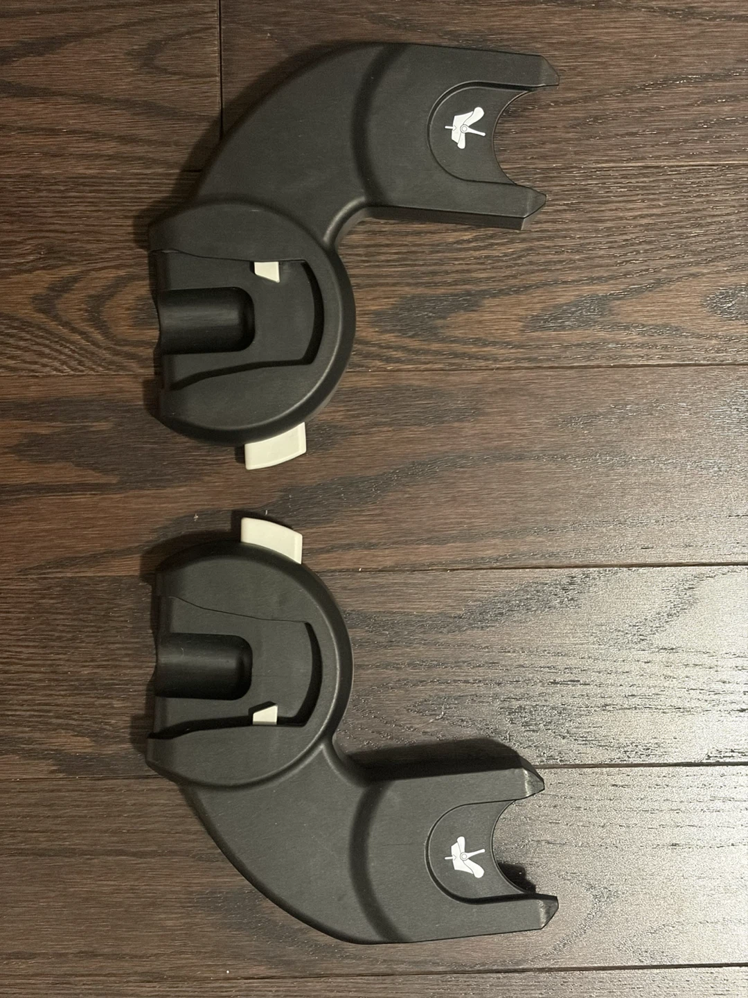 Bugaboo Dragonfly x Maxi Cosi Adapter
