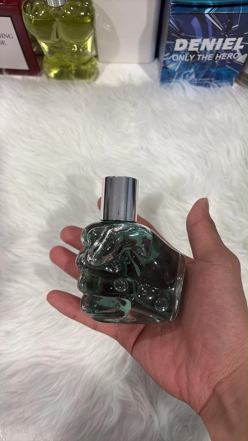 Deniel Only the Hero Eau de Parfum for Men. - photo 2