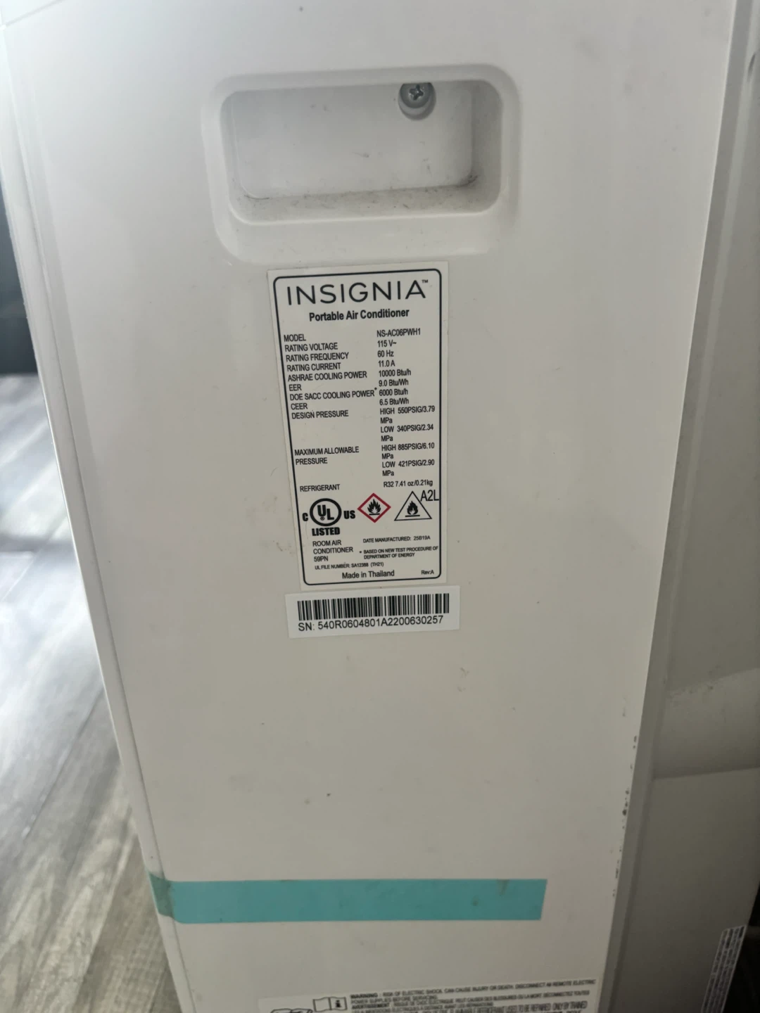 Insignia Portable Air Conditioner NS-AC09PWH1 - 10000 BTU - photo 3