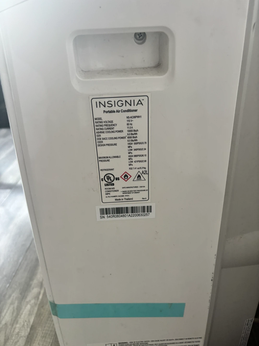 Insignia Portable Air Conditioner NS-AC09PWH1 - 10000 BTU - photo 4
