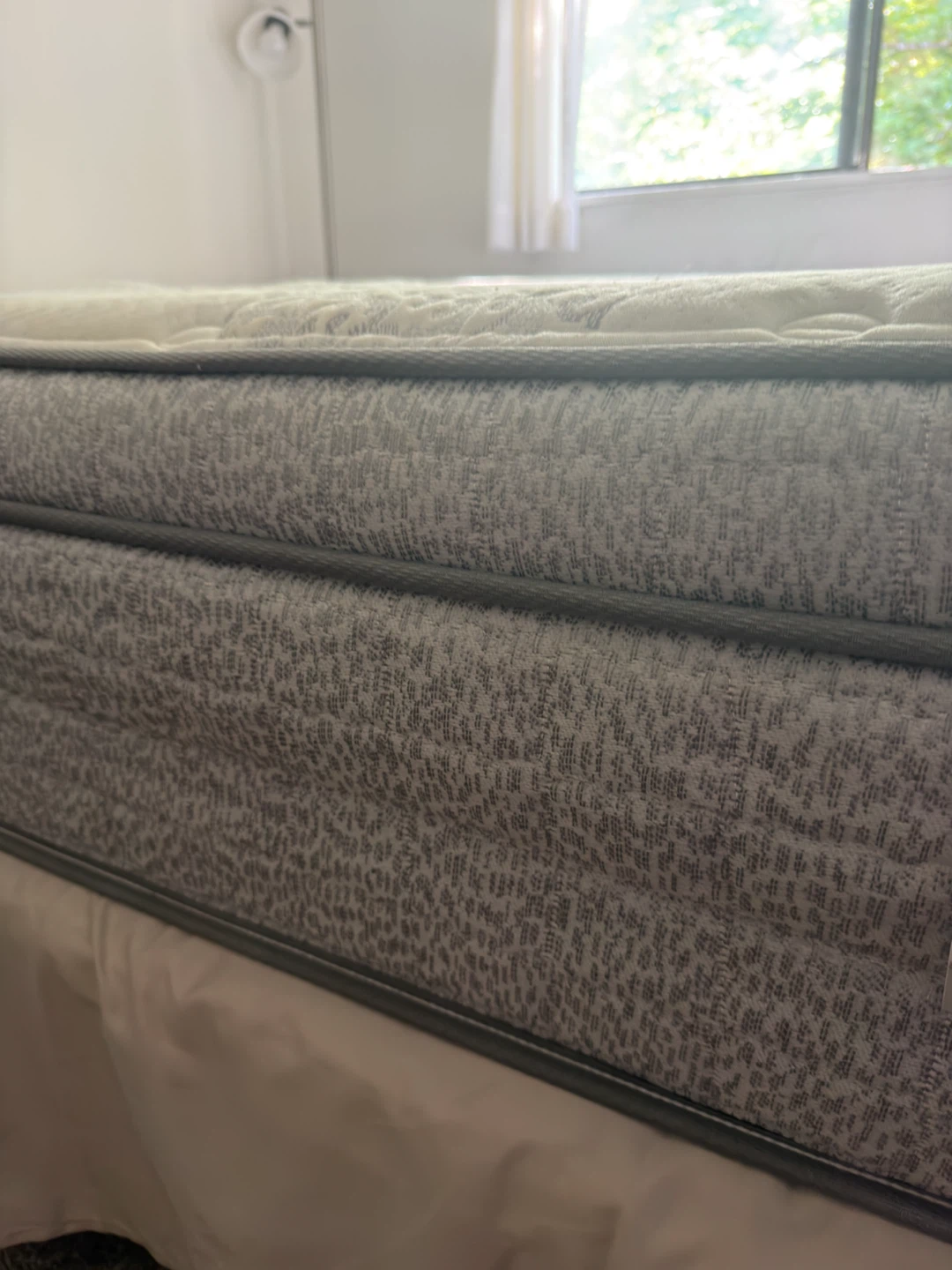 Serta Carlston Mattress queen - photo 2