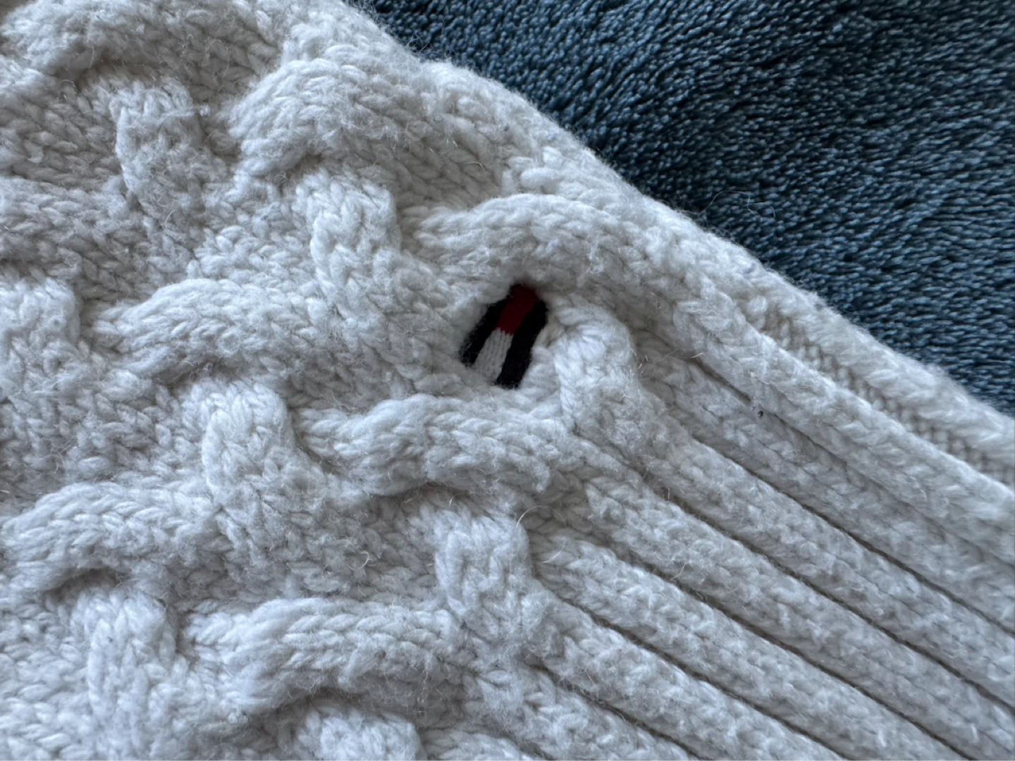 Tommy Hilfiger White Cable Knit Turtleneck Sweater - Size M - photo 2