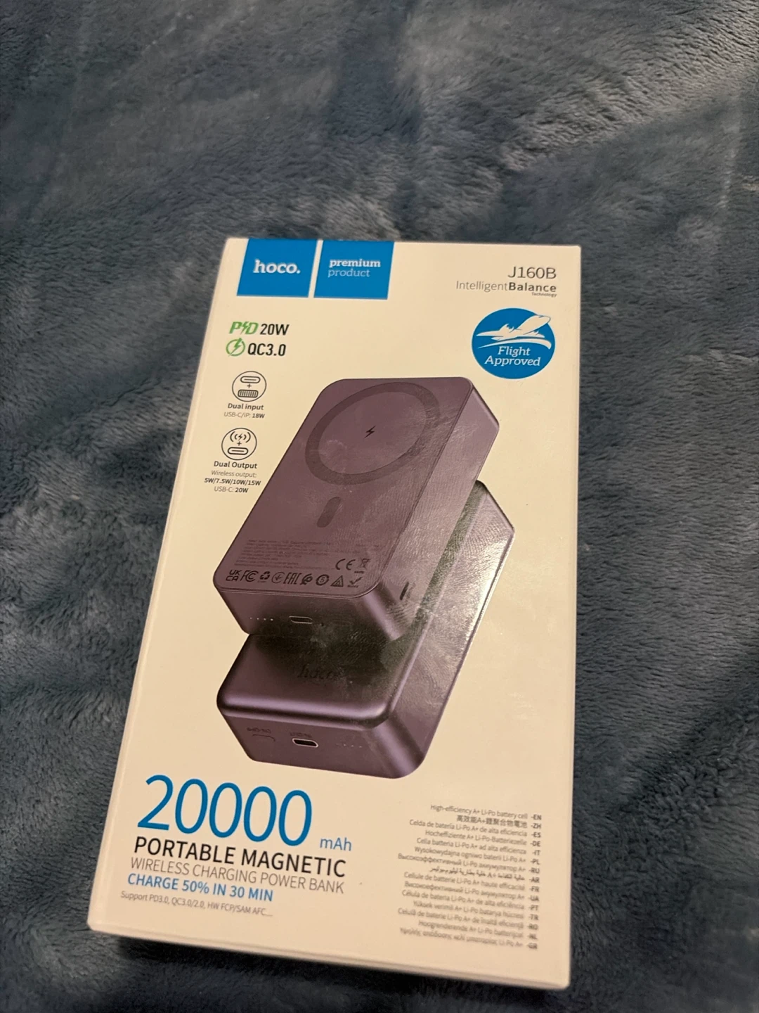 MagSafe mint condition battery pack - photo 2