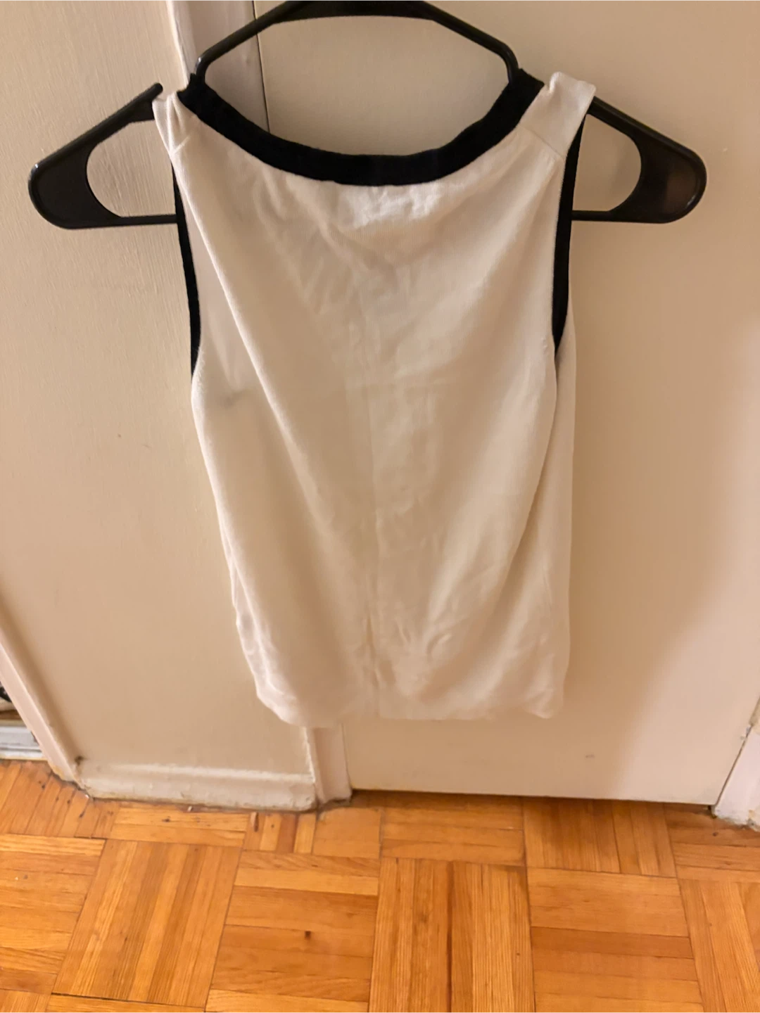 CHIC COLLECTION Women's Cream & Black Trim Tank Top Size Medium - photo 2