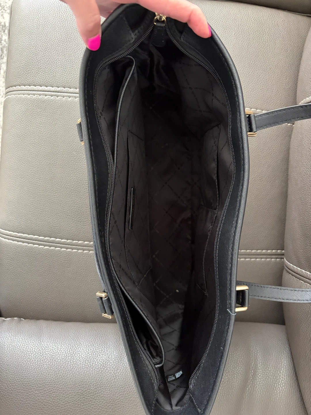 Michael Kors Large Black Tote Bag - photo 4
