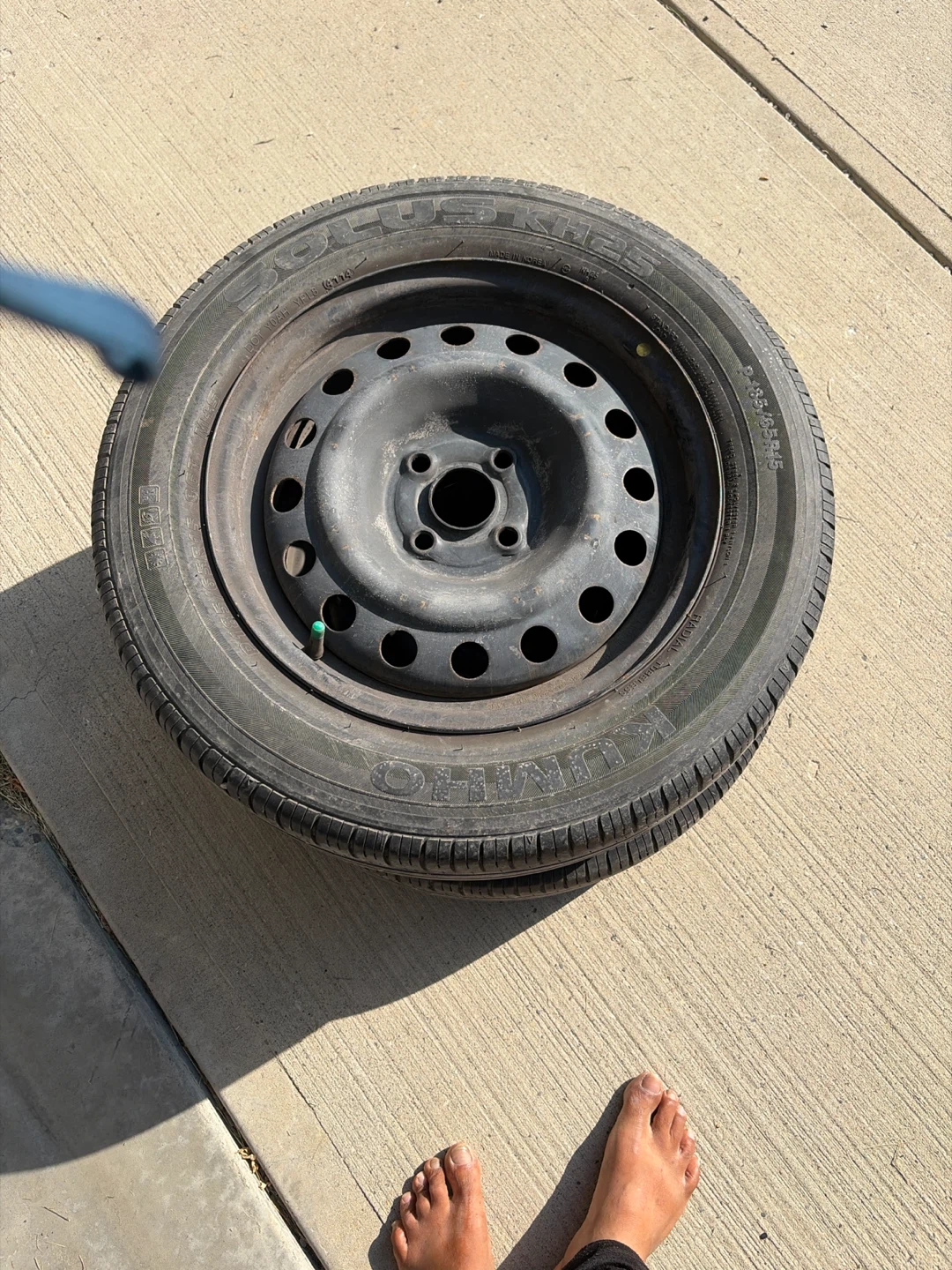 Kumho Tire P205/65R15 - photo 4