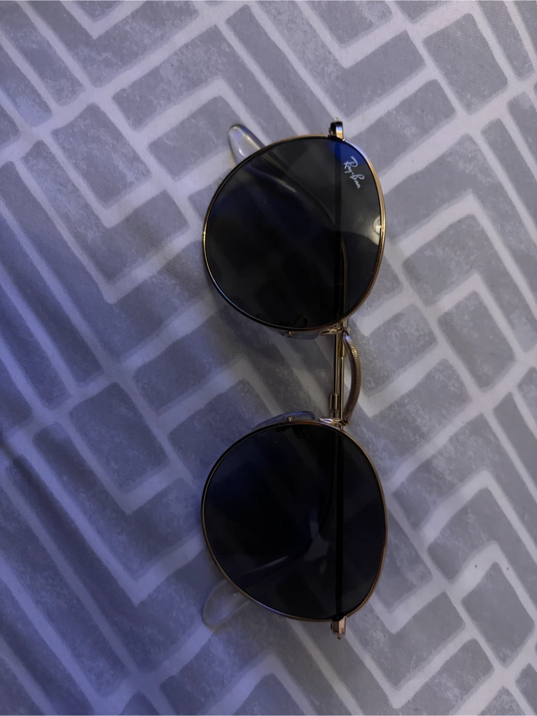 RayBan Round Metal Sunglasses Gold