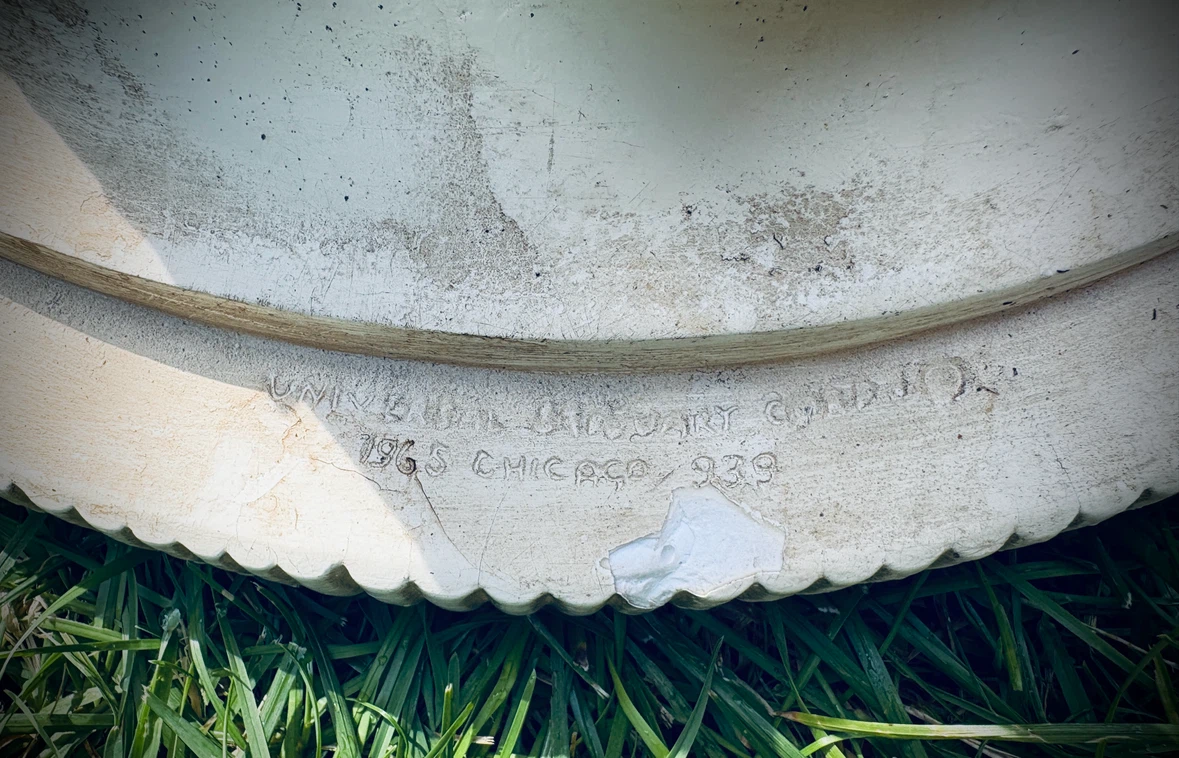 Vintage 1965 Universal Statuary Corp Urn & Pedestal Column Set - photo 3