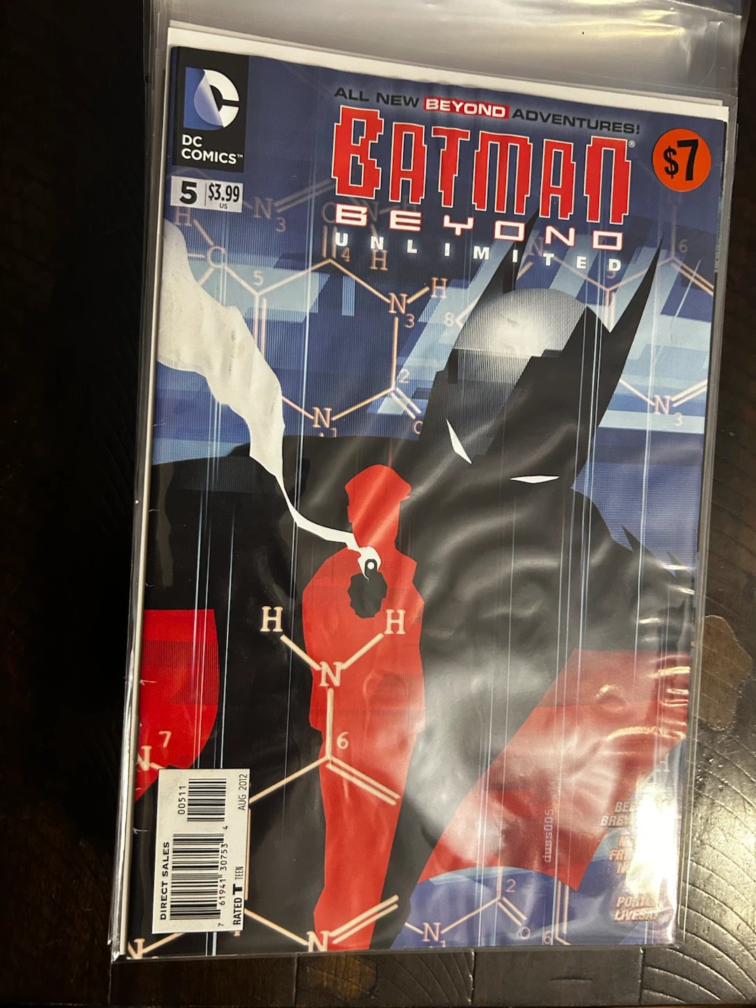 DC Comics Batman Beyond, Superman, Injustice, Wonder Woman
