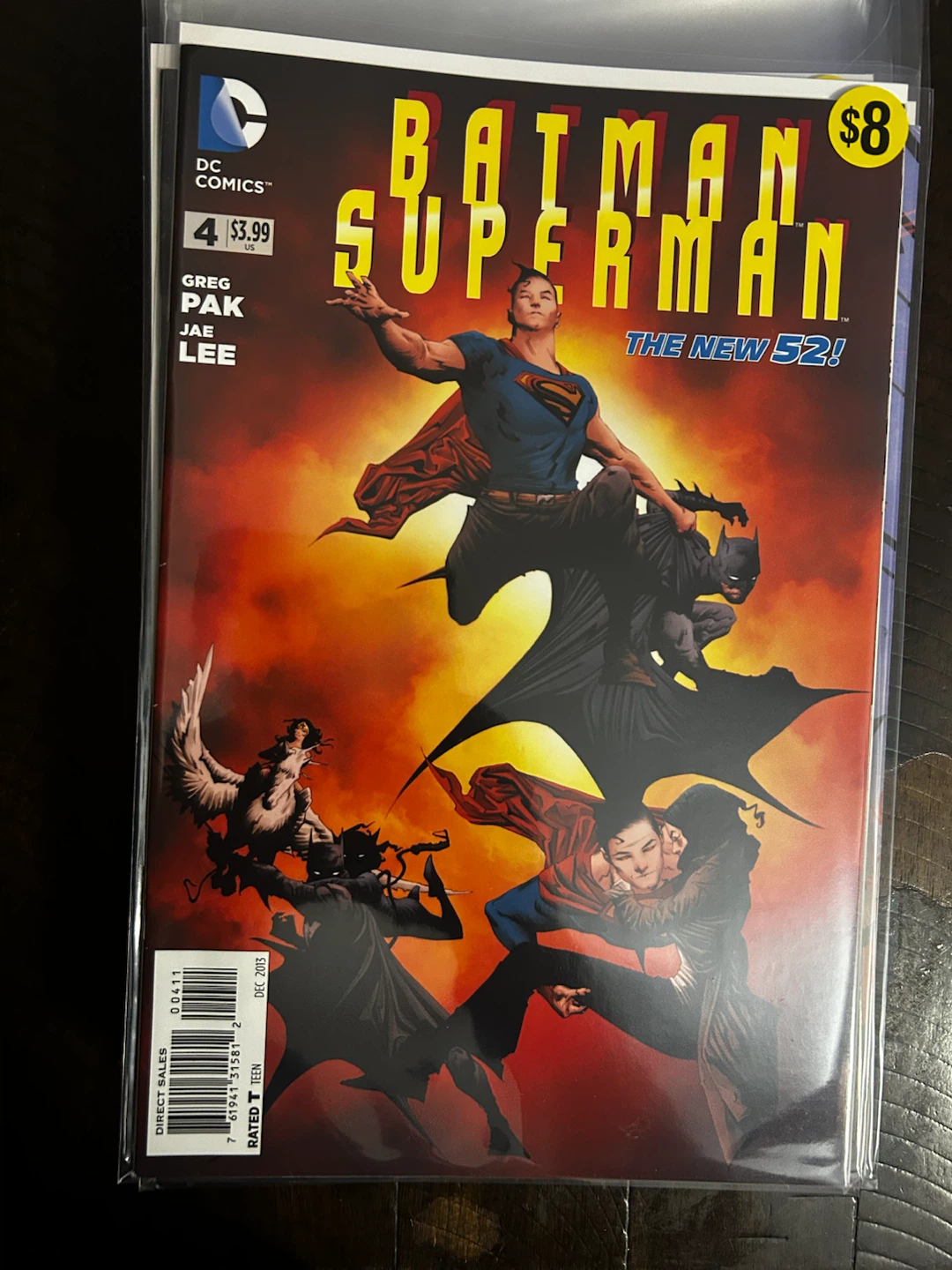 DC Comics Batman Beyond, Superman, Injustice, Wonder Woman - photo 3