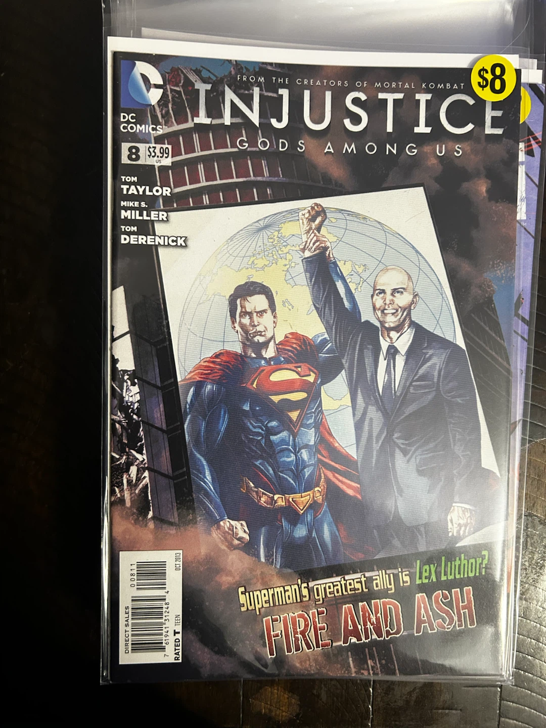 DC Comics Batman Beyond, Superman, Injustice, Wonder Woman - photo 4